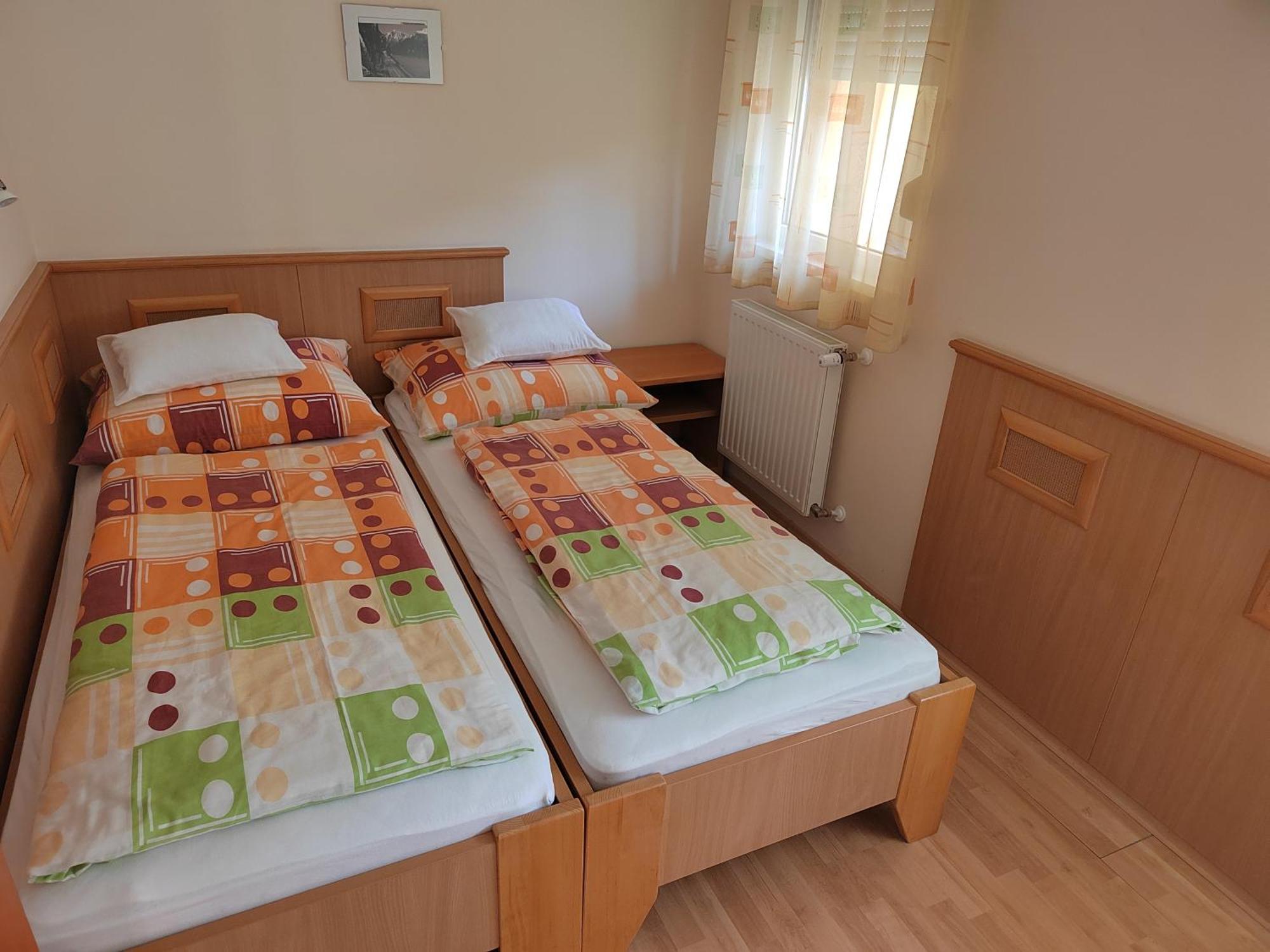 Garda Wellness Apartmanhaz Heviz Exterior photo