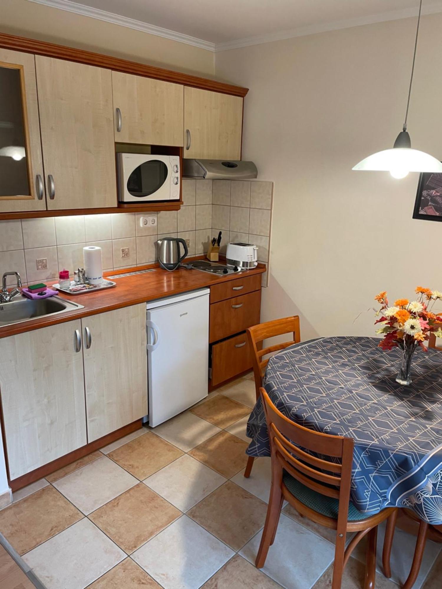 Garda Wellness Apartmanhaz Heviz Room photo