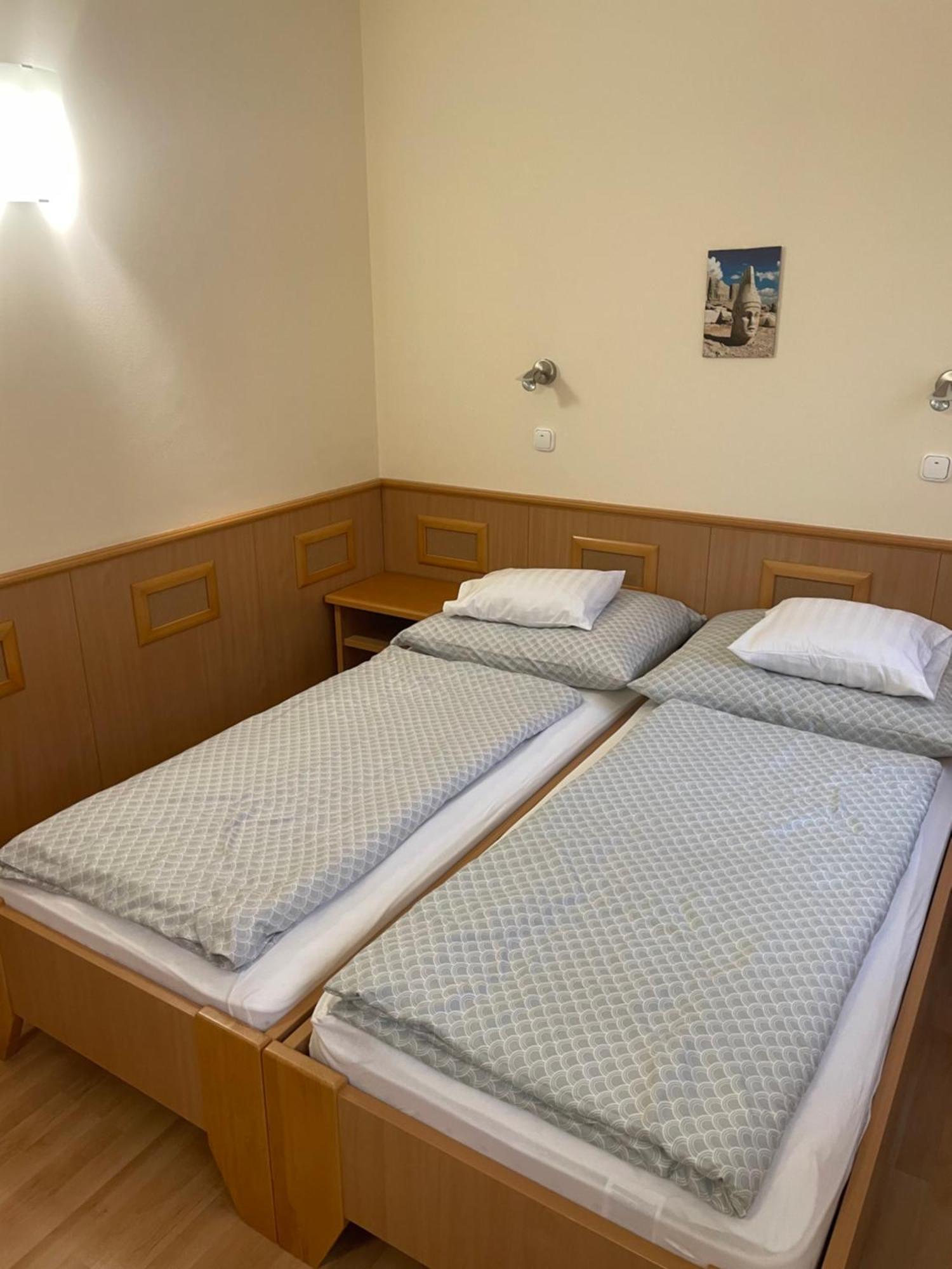 Garda Wellness Apartmanhaz Heviz Room photo