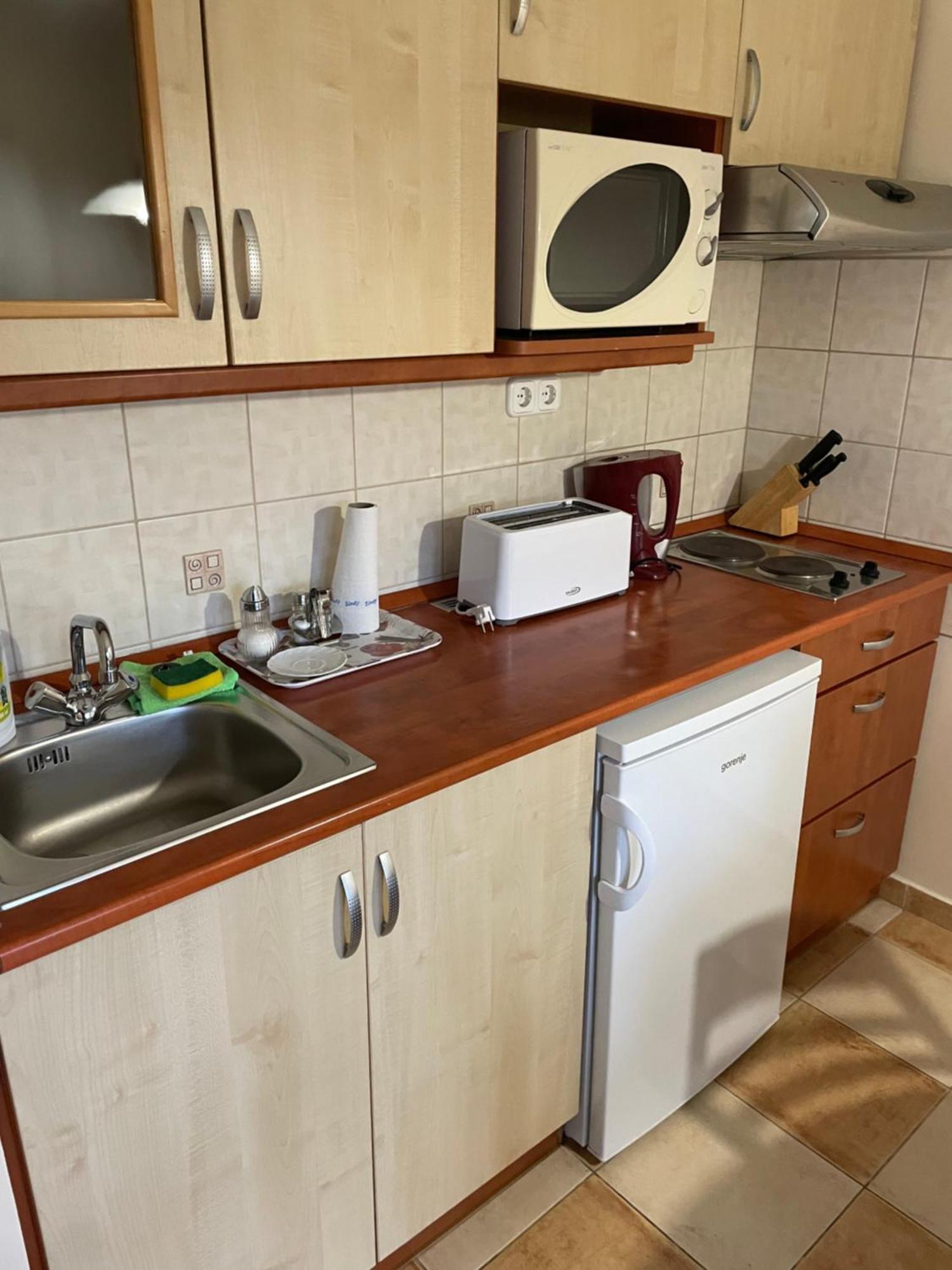 Garda Wellness Apartmanhaz Heviz Room photo